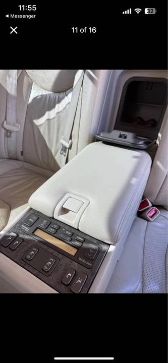 2003 Lexus LS 3rd Gen - Image 6 of 8