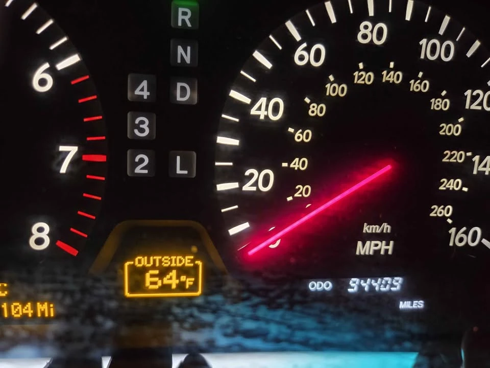 2003 Lexus LS 3rd Gen - Image 15 of 16