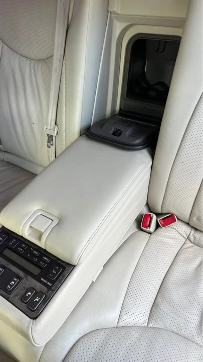 2003 Lexus LS 3rd Gen - Image 8 of 8