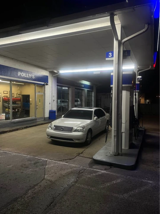 2003 Lexus LS 3rd Gen - Image 3 of 5