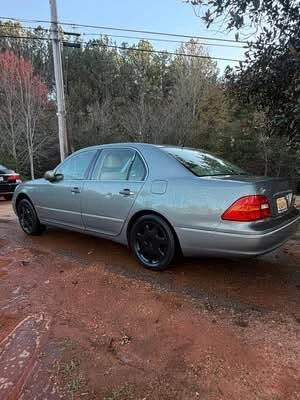2003 Lexus LS 3rd Gen - Image 5 of 5