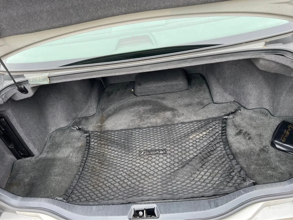 2003 Lexus LS 3rd Gen - Image 6 of 14