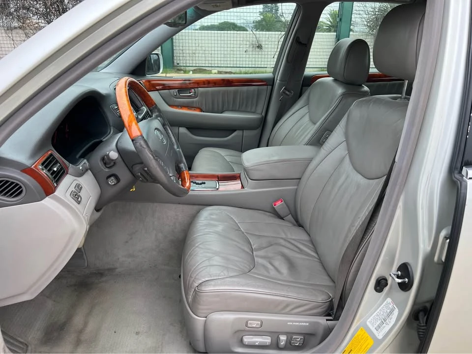 2003 Lexus LS 3rd Gen - Image 3 of 14