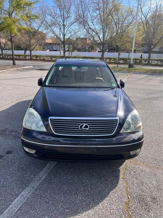 2003 Lexus LS 3rd Gen - Image 7 of 18
