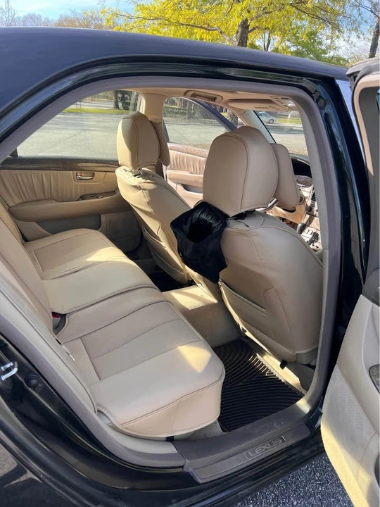 2003 Lexus LS 3rd Gen - Image 14 of 18