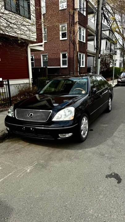 2003 Lexus LS 3rd Gen - Image 2 of 18