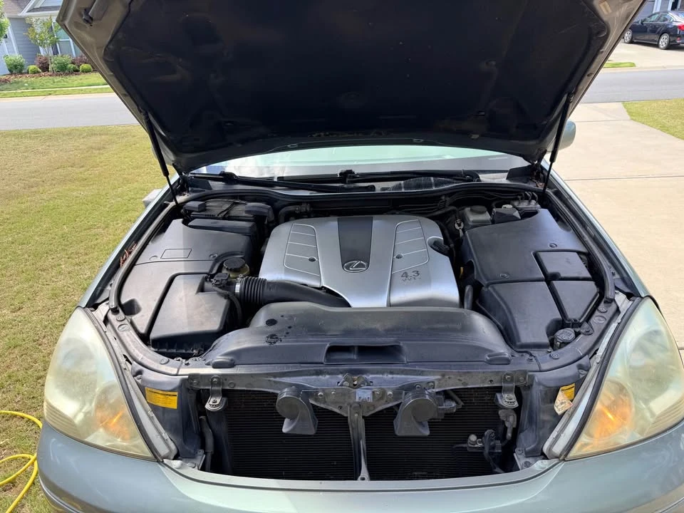 2003 Lexus LS 3rd Gen - Image 8 of 20