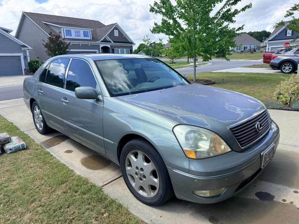 2003 Lexus LS 3rd Gen - Image 3 of 20