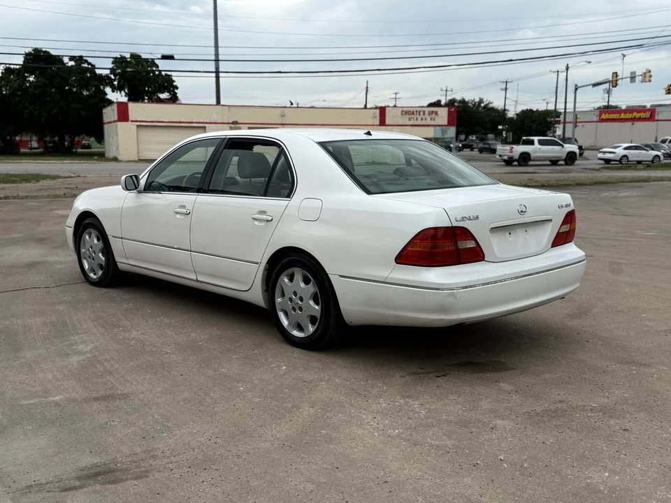 2003 Lexus LS 3rd Gen - Image 4 of 14