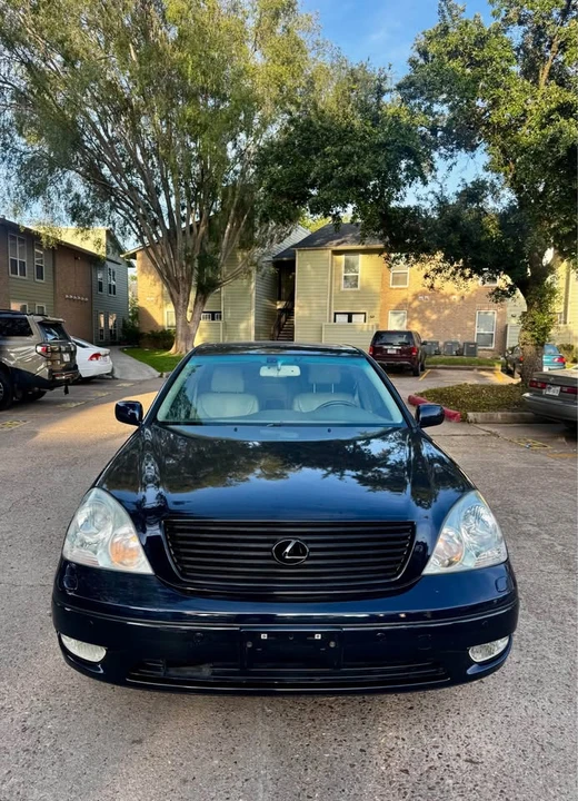 2003 Lexus LS 3rd Gen - Image 2 of 18
