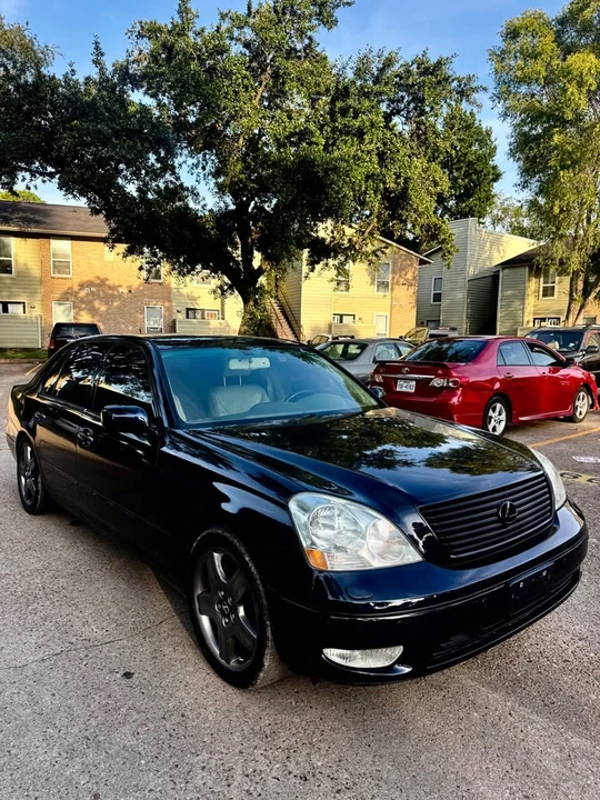 2003 Lexus LS 3rd Gen - Image 3 of 18