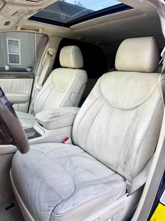 2003 Lexus LS 3rd Gen - Image 10 of 18