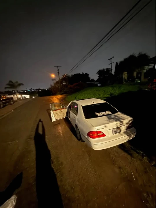 2003 Lexus LS 3rd Gen - Image 11 of 20
