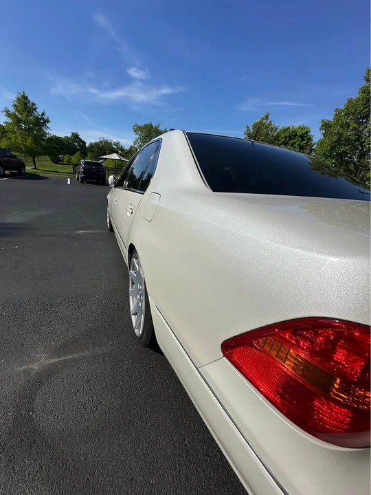 2003 Lexus LS 3rd Gen - Image 7 of 7