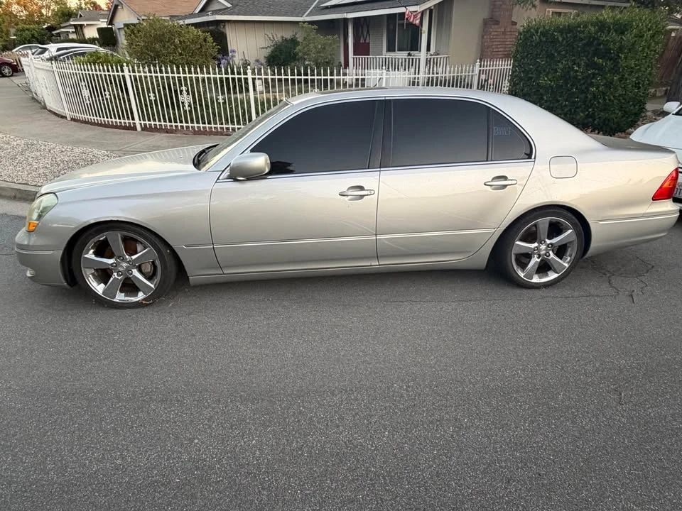 2003 Lexus LS 3rd Gen - Image 2 of 7