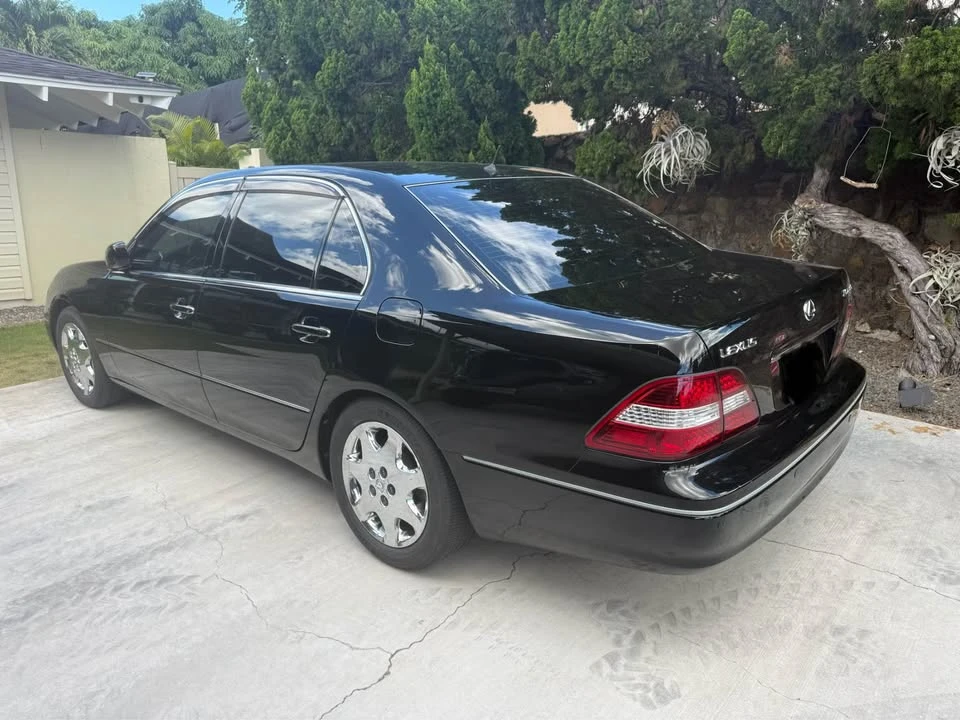 2003 Lexus LS 3rd Gen - Image 5 of 6