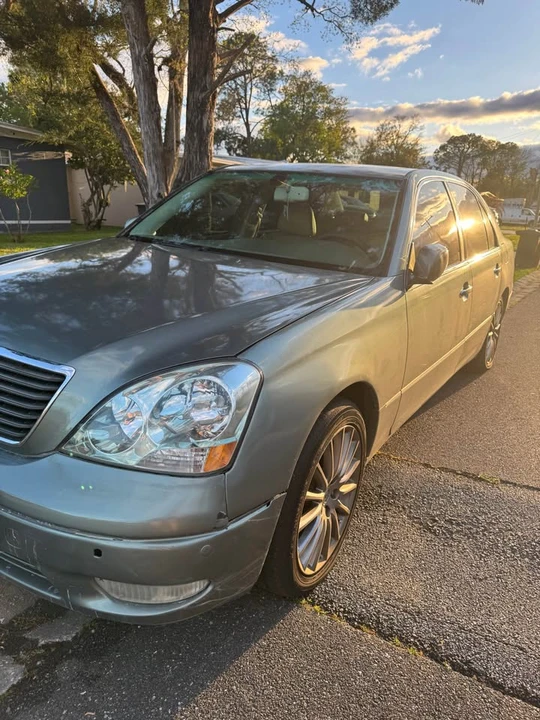 2003 Lexus LS 3rd Gen - Image 3 of 17