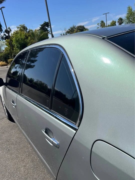 2003 Lexus LS 3rd Gen - Image 8 of 20