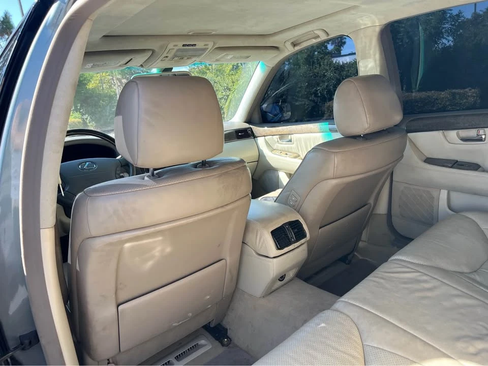 2003 Lexus LS 3rd Gen - Image 16 of 20
