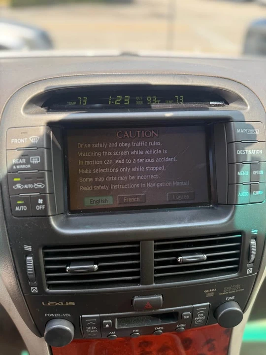 2003 Lexus LS 3rd Gen - Image 6 of 12