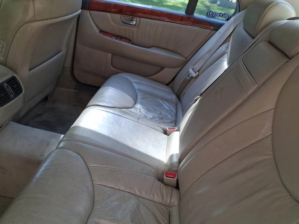 2003 Lexus LS 3rd Gen - Image 4 of 7