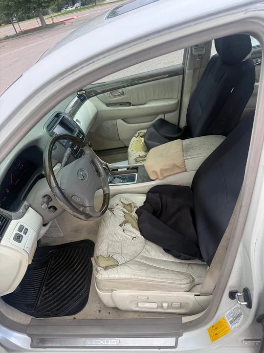2003 Lexus LS 3rd Gen - Image 7 of 8