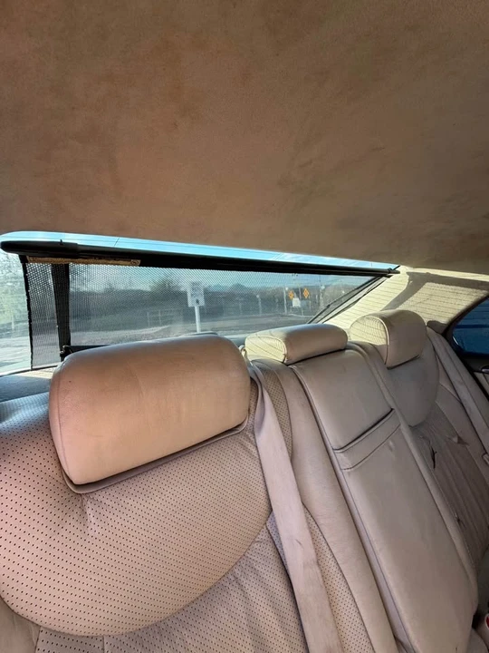 2003 Lexus LS 3rd Gen - Image 15 of 20