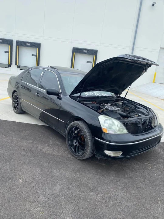 2003 Lexus LS 3rd Gen - Image 10 of 10