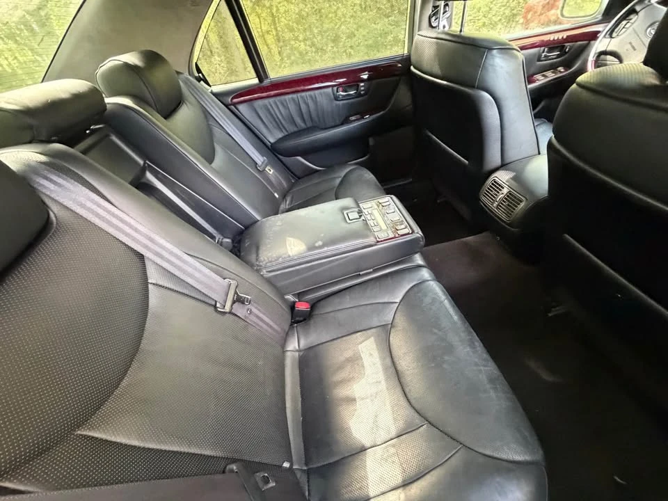 2003 Lexus LS 3rd Gen - Image 3 of 9