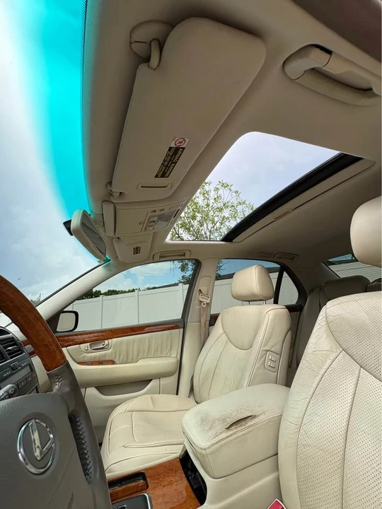 2003 Lexus LS 3rd Gen - Image 10 of 20