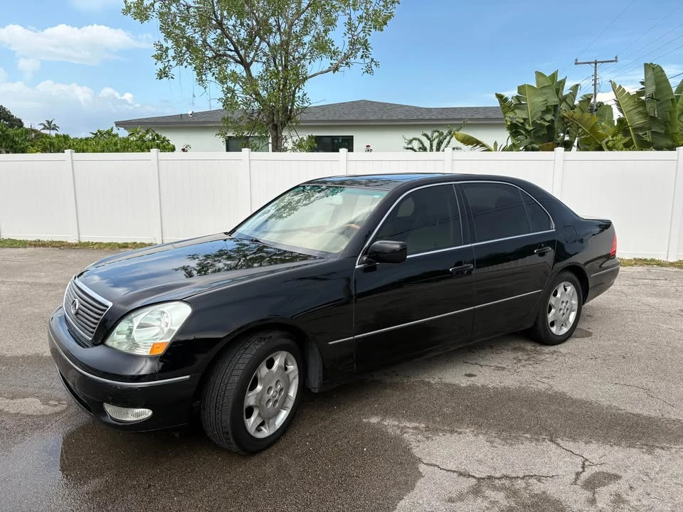 2003 Lexus LS 3rd Gen - Image 5 of 20