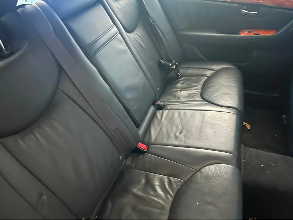 2003 Lexus LS 3rd Gen - Image 7 of 8
