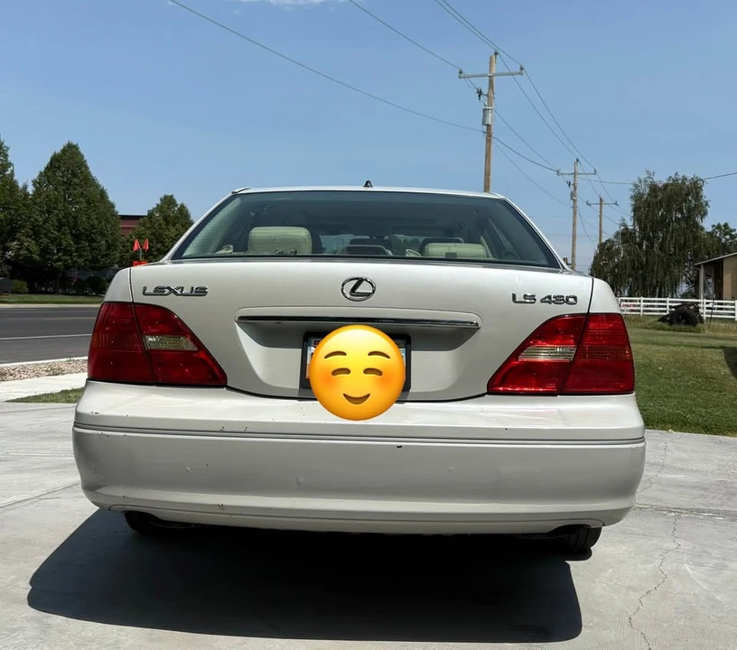2003 Lexus LS 3rd Gen - Image 3 of 12
