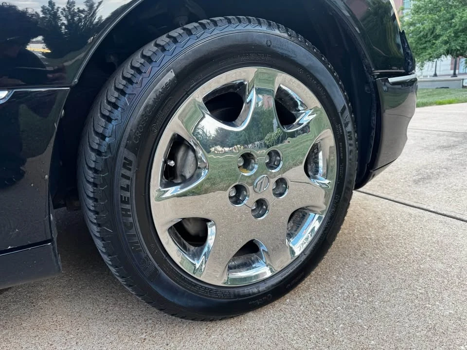 2003 Lexus LS 3rd Gen - Image 17 of 17