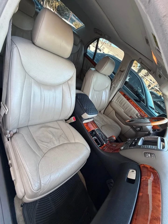 2003 Lexus LS 3rd Gen - Image 15 of 15