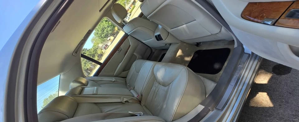 2003 Lexus LS 3rd Gen - Image 6 of 10