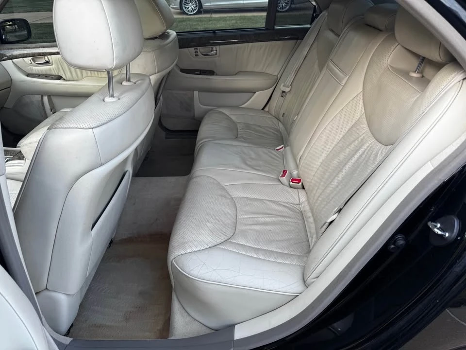 2003 Lexus LS 3rd Gen - Image 10 of 18