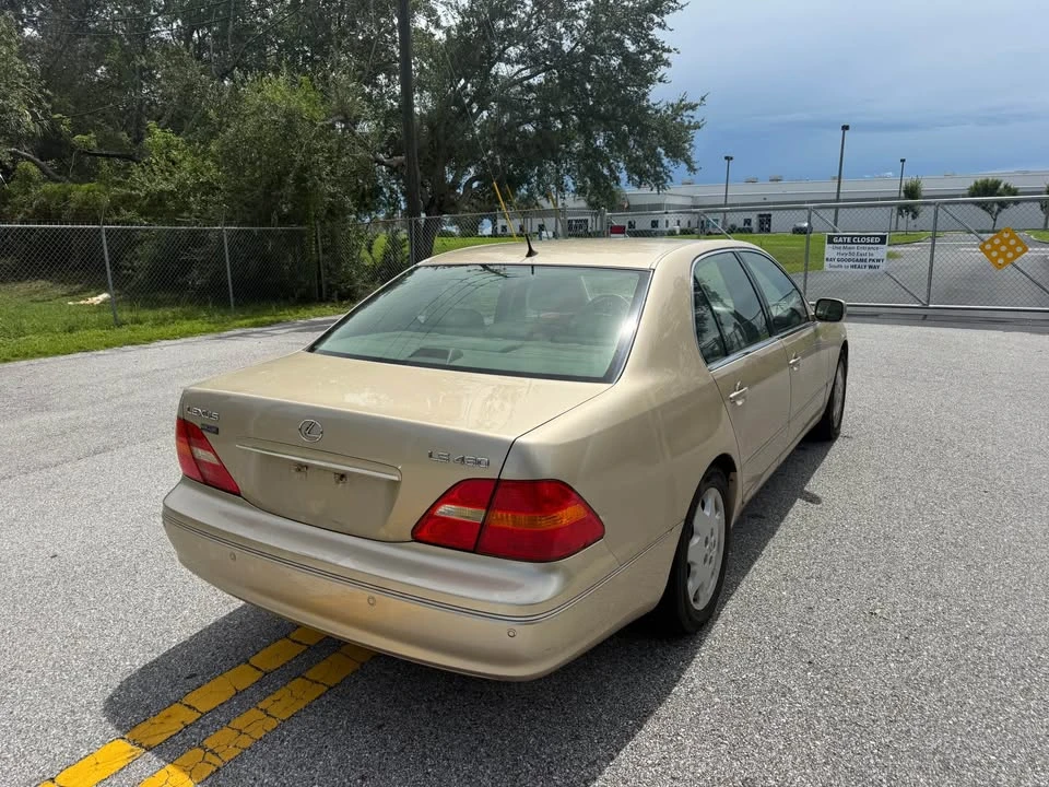 2003 Lexus LS 3rd Gen - Image 4 of 17
