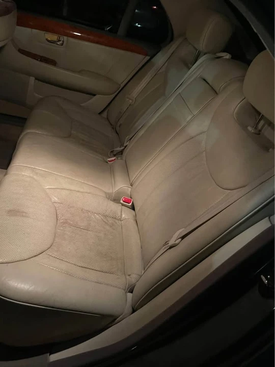 2003 Lexus LS 3rd Gen - Image 4 of 11
