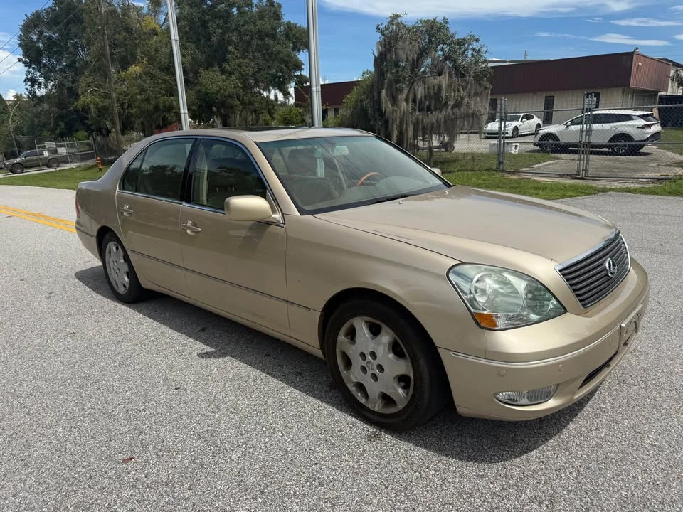 2003 Lexus LS 3rd Gen - Image 3 of 17