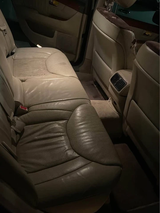2003 Lexus LS 3rd Gen - Image 3 of 11