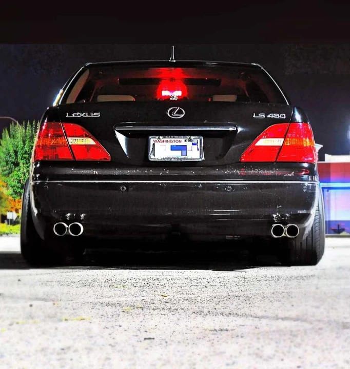 2003 Lexus LS 3rd Gen - Image 4 of 6