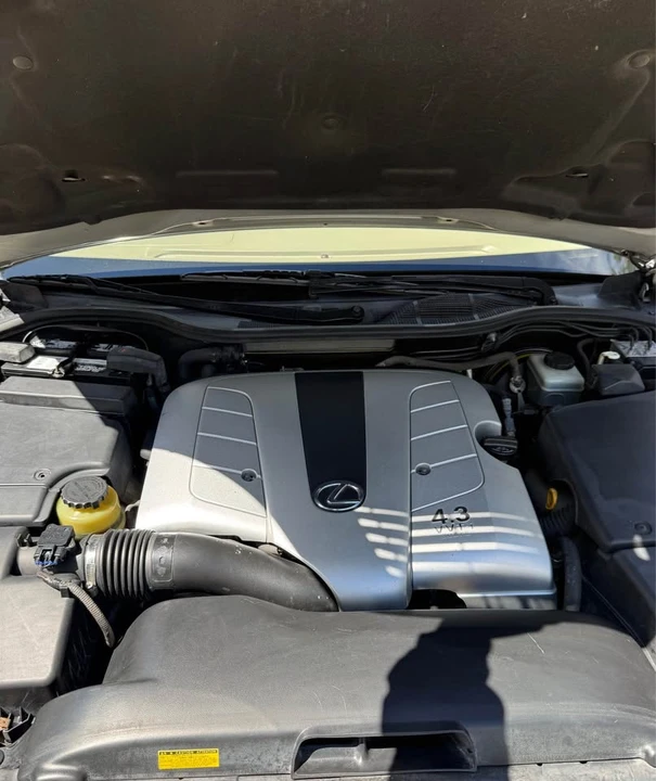 2003 Lexus LS 3rd Gen - Image 17 of 17