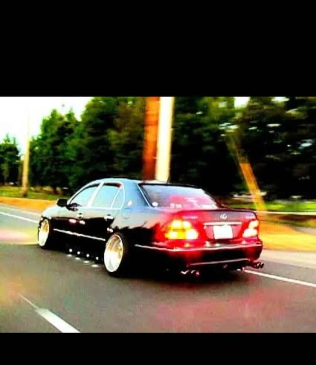 2003 Lexus LS 3rd Gen - Image 5 of 6