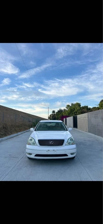 2003 Lexus LS 3rd Gen - Image 3 of 7