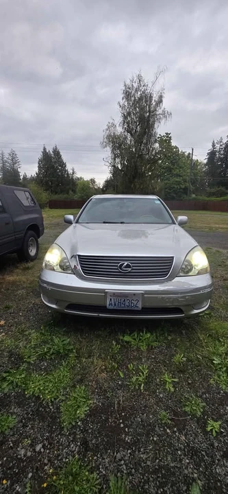 2003 Lexus LS 3rd Gen - Image 2 of 7