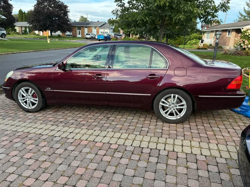 2003 Lexus LS 3rd Gen - Image 4 of 13
