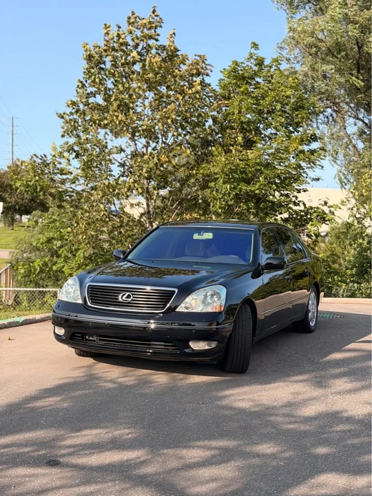 2003 Lexus LS 3rd Gen - Image 9 of 10