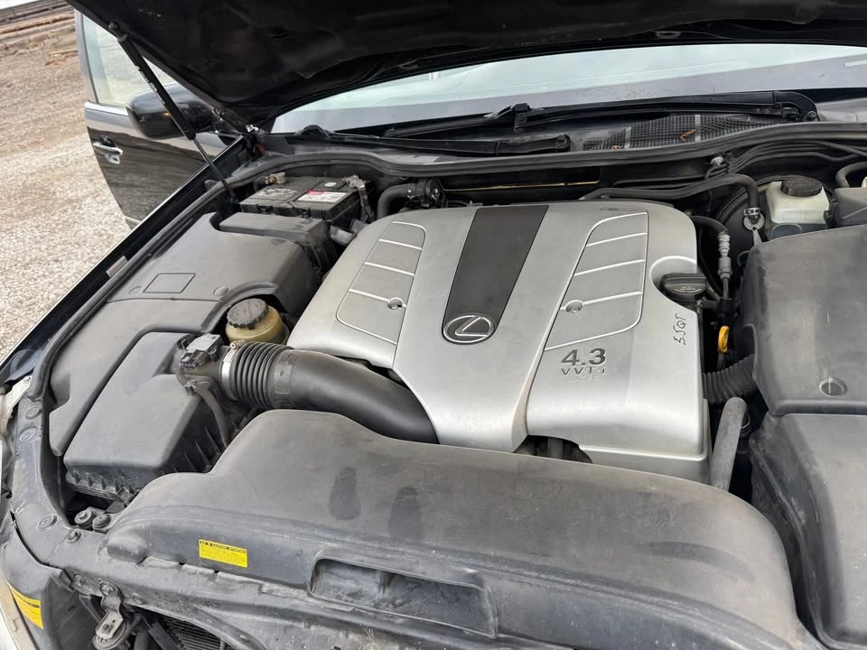 2003 Lexus LS 2nd Gen - Image 9 of 9