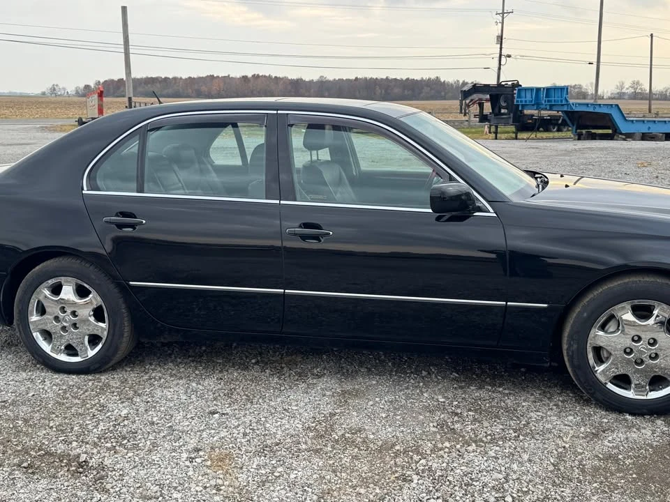 2003 Lexus LS 2nd Gen - Image 3 of 9